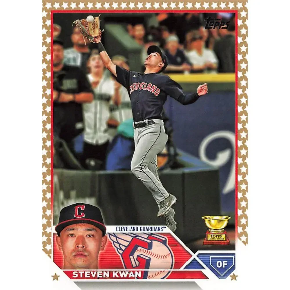 2023 Topps Gold Star Steven Kwan #116 Cleveland Guardians
